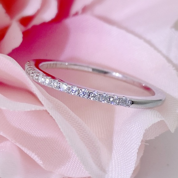 Moissanite Band Ring; stackable Band ring, Wedding Ring; Ring Size: US 9; - Picture 1 of 12